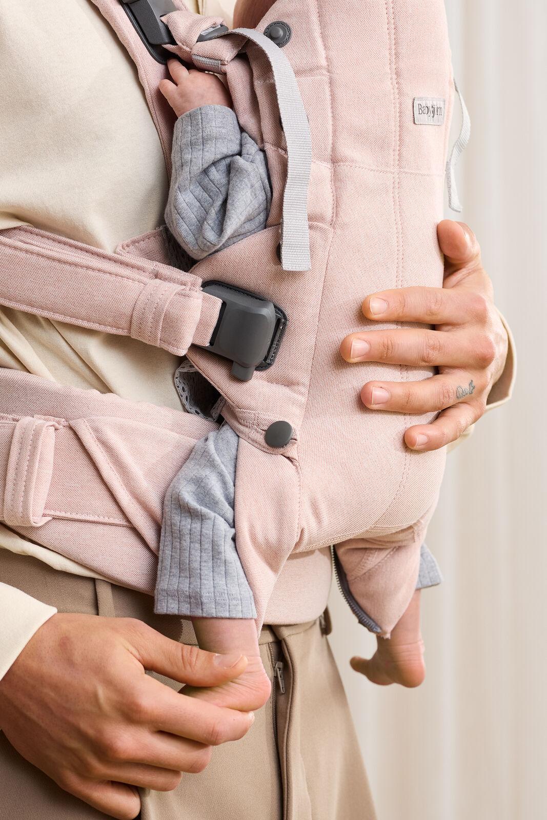 Baby Carrier Harmony in Light pink Woven Mélange - BabyBjörn