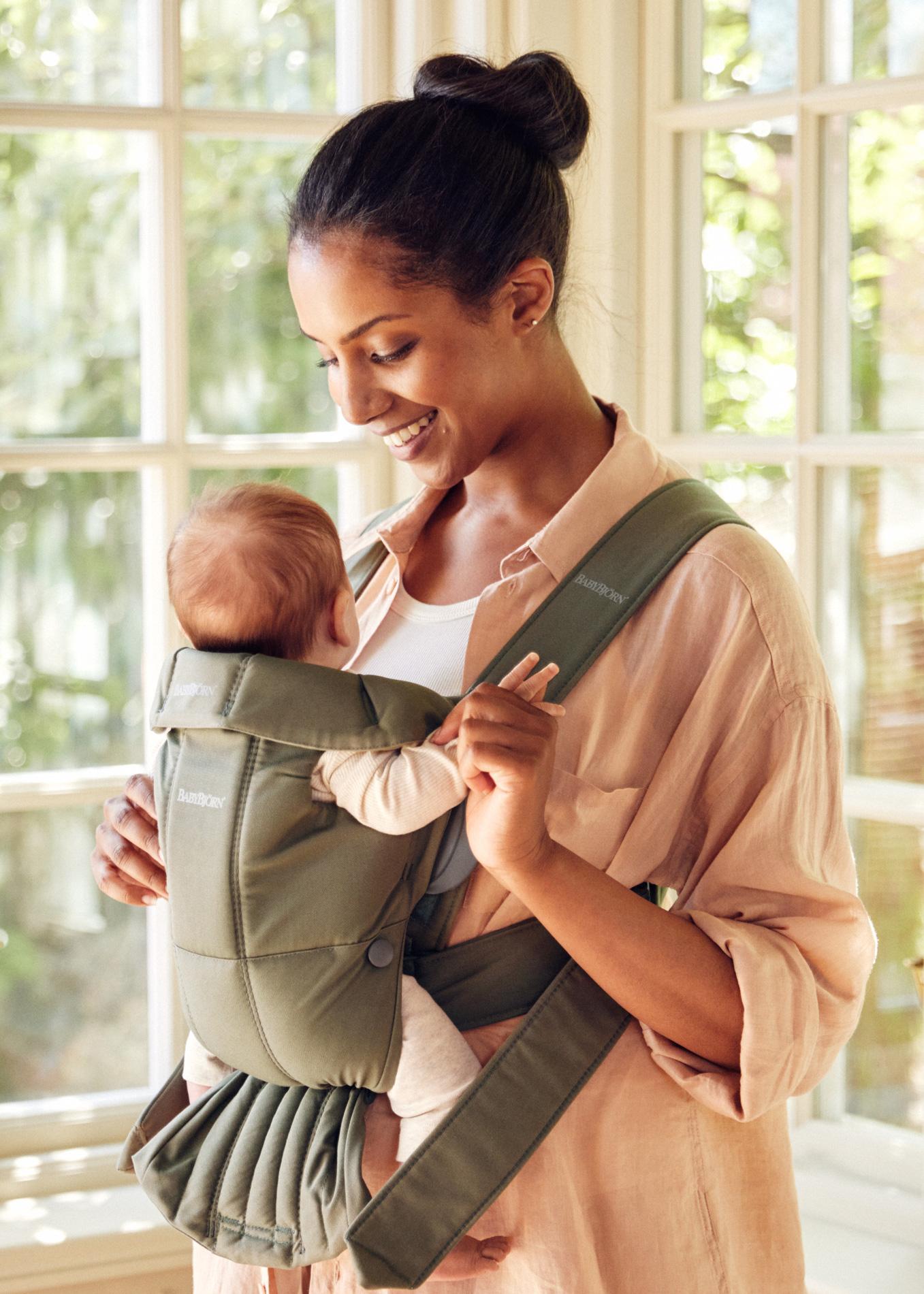 Baby Carrier Mini in Dark green Woven - BabyBjörn