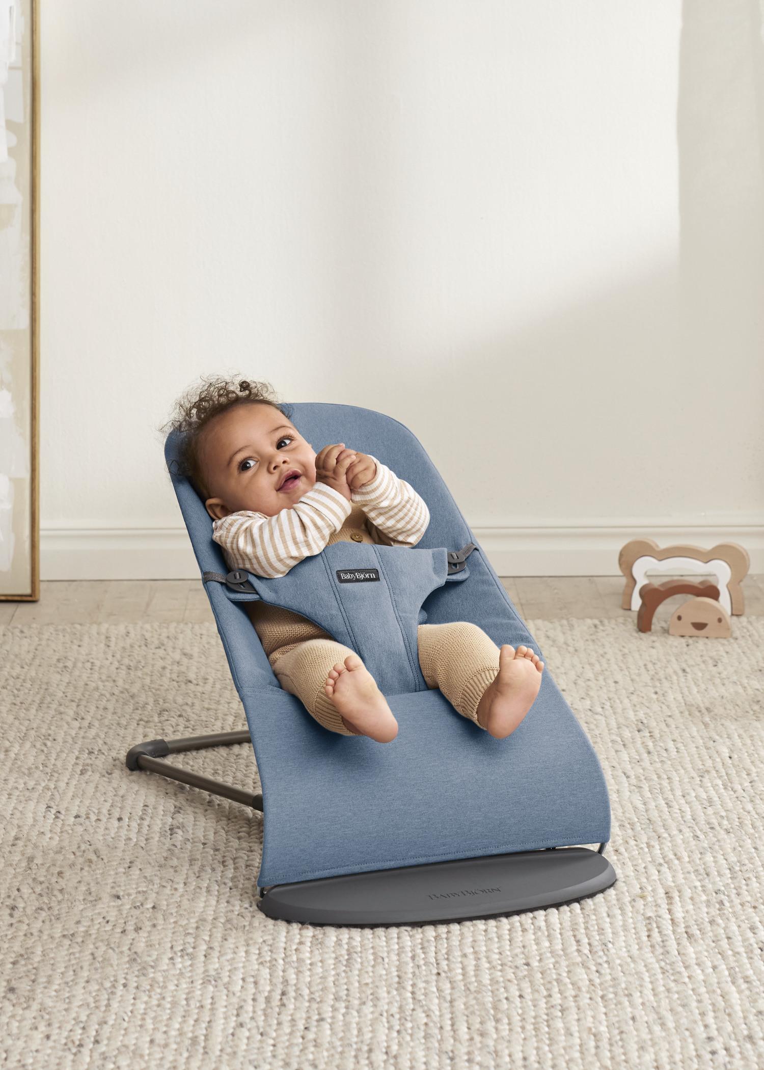 Bouncer Bliss in Blue Woven Mélange - BabyBjörn