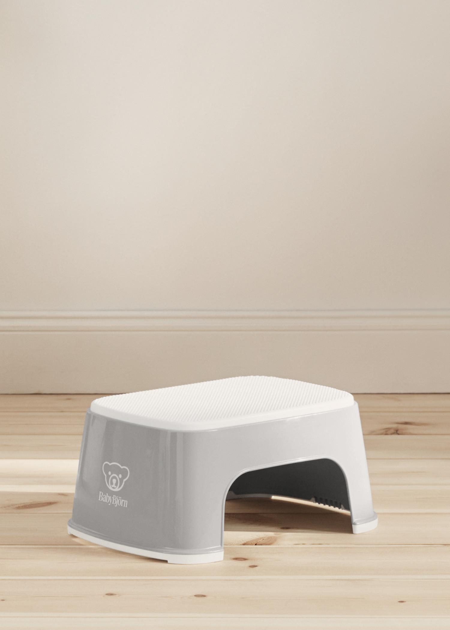 Step Stool Gray/White BabyBjörn