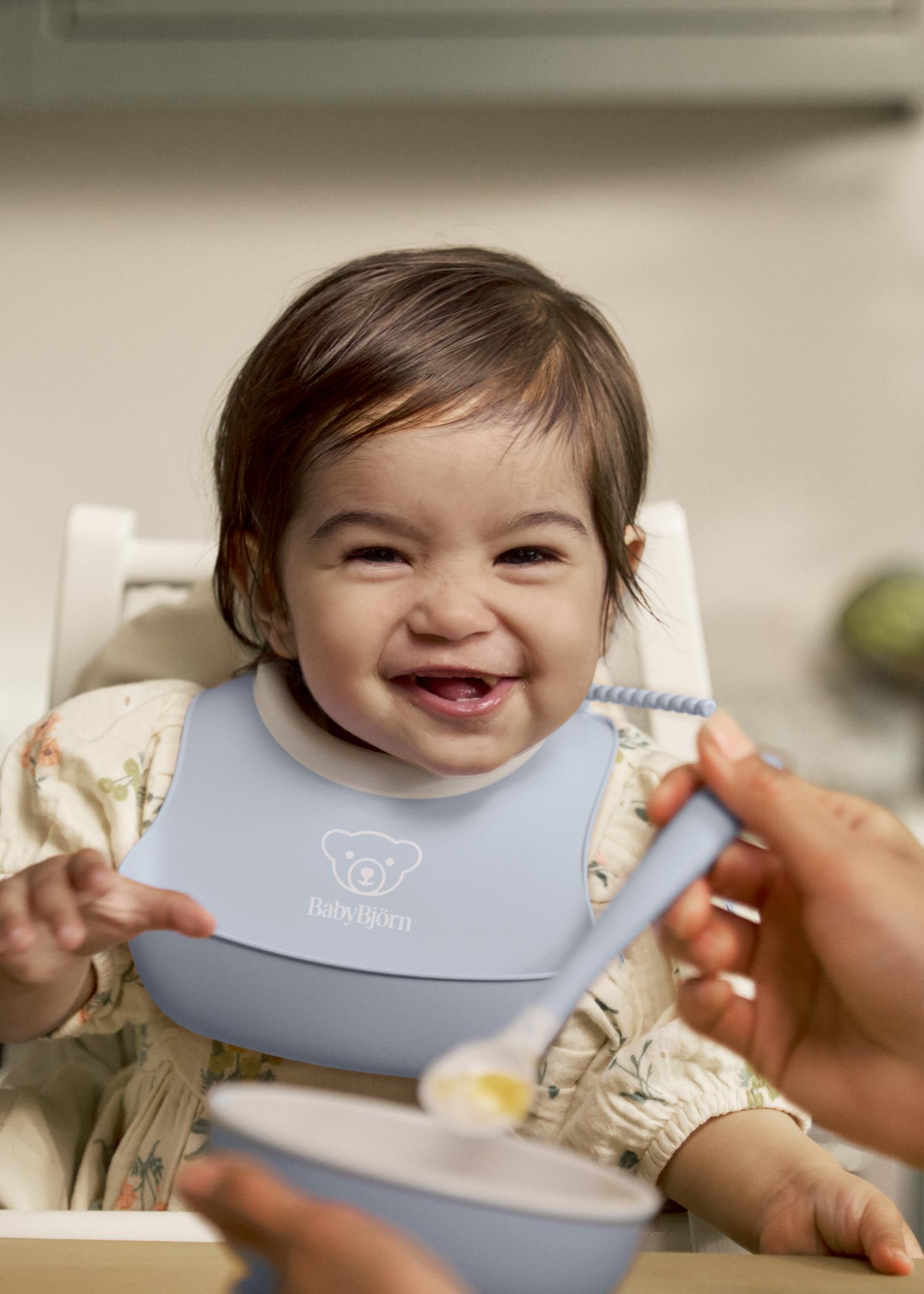 Small Baby Bib 2 pack Powder Yellow Powder Blue BabyBjörn