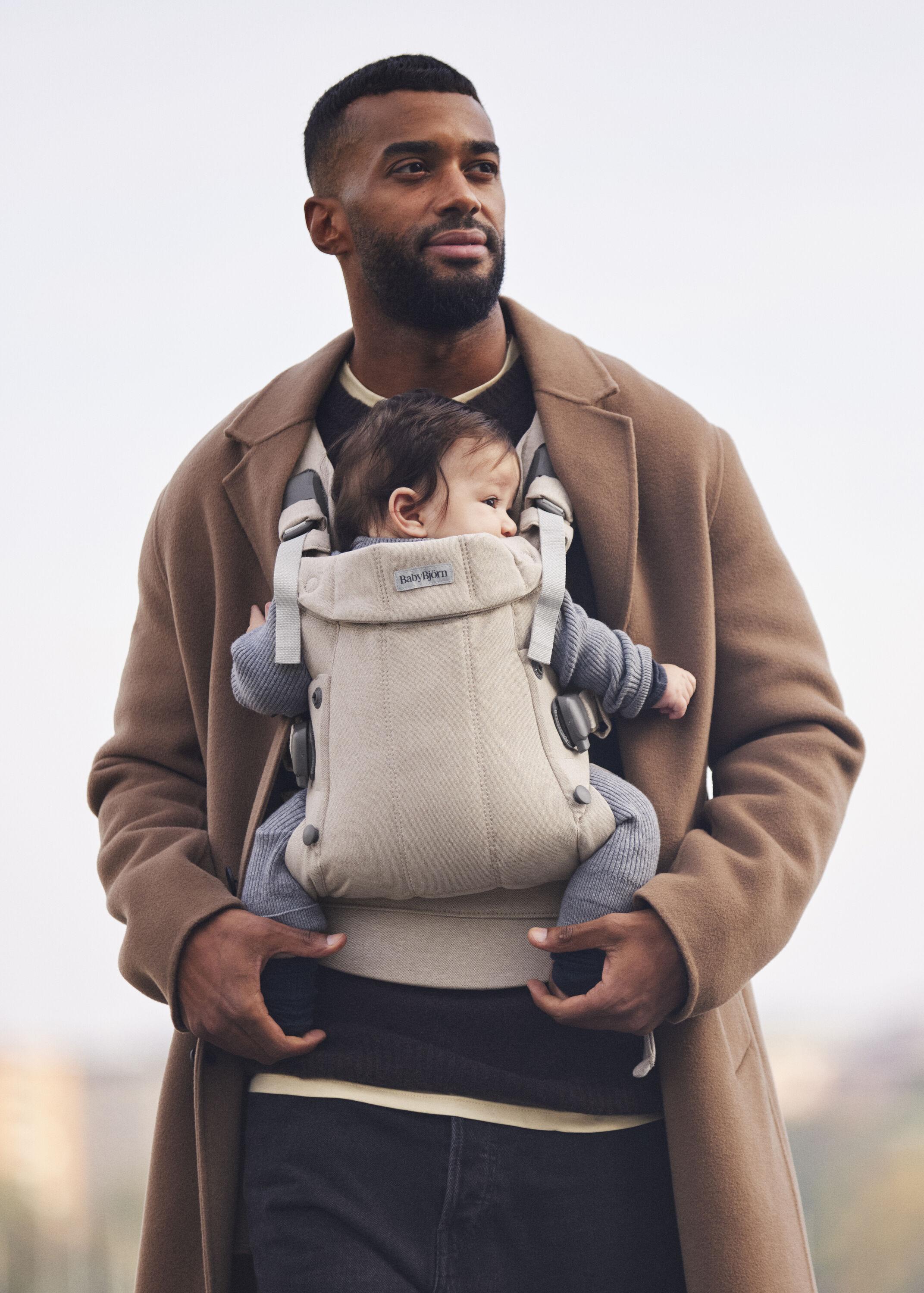 Baby Carrier Harmony in Light beige Woven mélange - BabyBjörn