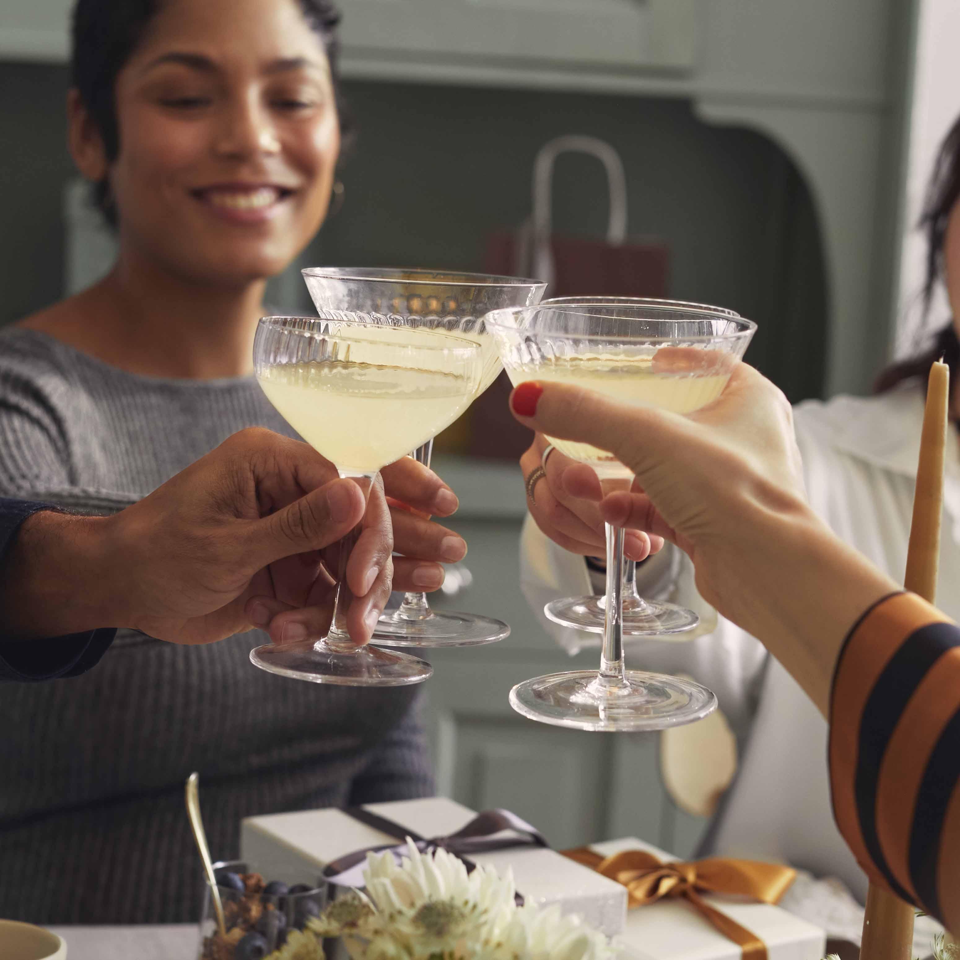 Food, drinks and games for the perfect Baby Shower - BabyBjörn